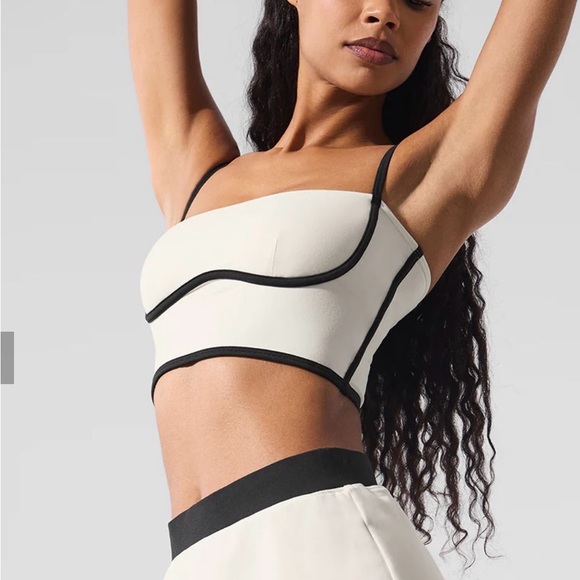 ALO - Airbrush Streamlined Bra Tank - Picture 3 of 6